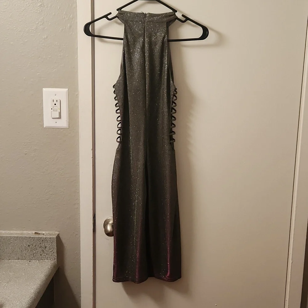 Windsor Metallic Holographic Dress size XS - Picture 7 of 9